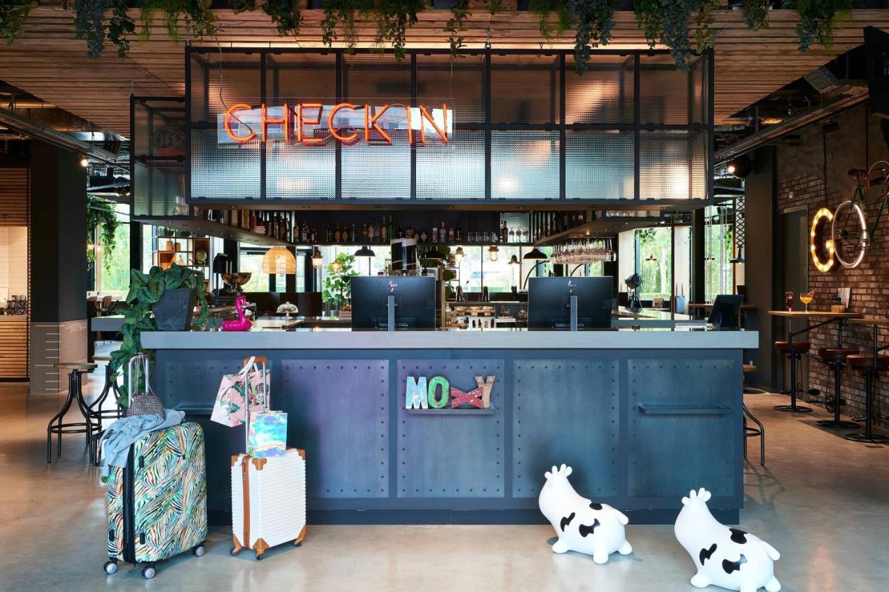 Hotel Moxy Amsterdam Schiphol Airport Hoofddorp Exterior foto